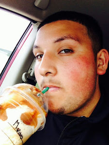 Meet your Posher, Moises